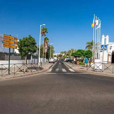 Volcano- Pool, Gym And Activities In Sport Center Fariones Included * Puerto del Carmen (Lanzarote)